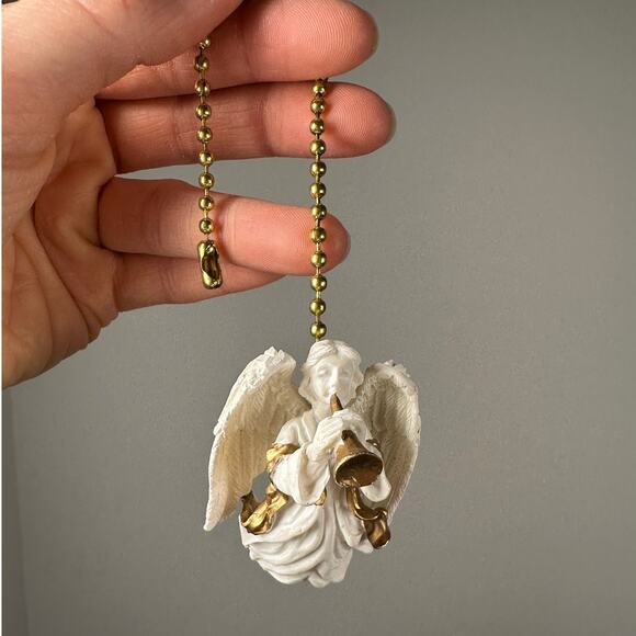 NWT Vintage White & Gold Trumpeting Angel Fan Pull - Picture 2 of 8